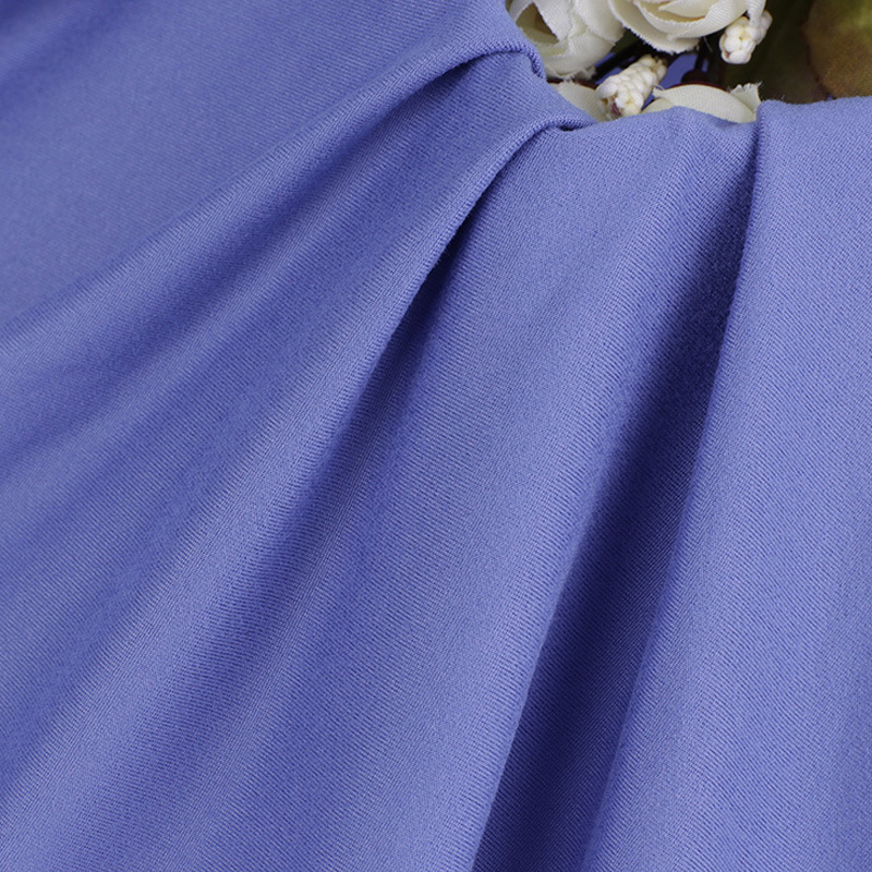 100D stickat högelastiskt ammoniakmjölkssilke